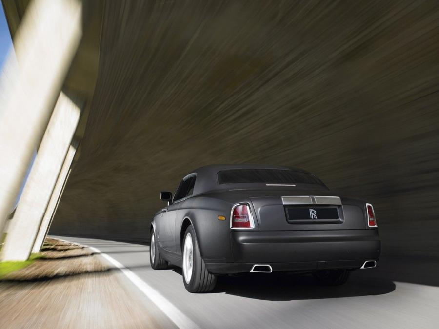  Rolls-Royce Phantom Coupe 2008 года  (фото 83 из 134)